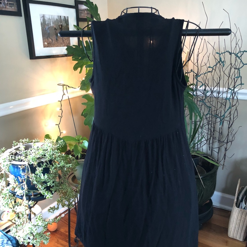 Dress - Picture 3 of 5